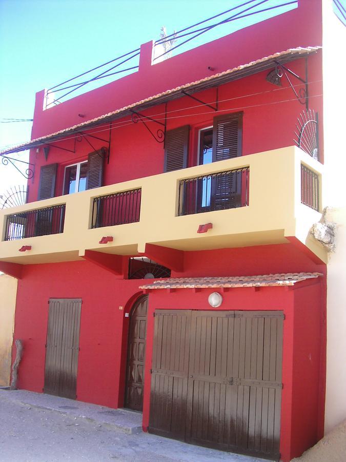 Chez Titi Saint-Louis Exterior foto